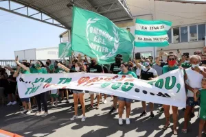 (Νέο φωτορεπορτάζ) Η άφιξη της Ομόνοιας 