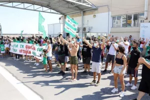 (Νέο φωτορεπορτάζ) Η άφιξη της Ομόνοιας 