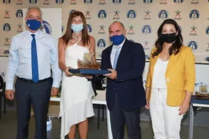 ΦΩΤΟΣ/Τελετή εγκαθίδρυσης νέου Δ.Σ