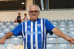 ΦΩΤΟΡΕΠΟΡΤΑΖ από τoν κόσμο στo "ΠΑΠ"...