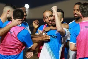 Απόλλωνας με... ανατροπή, αντίδραση και killer Πίττα! (φώτος)