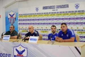 Τιμούρ: "Να είμαστε η πρώτη Κυπριακή ομάδα που θα το πετύχει" (φώτος/βίντεο)