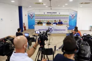 Τιμούρ: "Να είμαστε η πρώτη Κυπριακή ομάδα που θα το πετύχει" (φώτος/βίντεο)