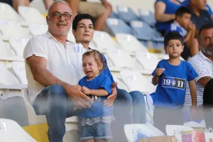 ΦΩΤΟΡΕΠΟΡΤΑΖ/Οι Ανορθωσιάτες στις κερκίδες