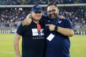 Εκατομμύρια/ΑΝΟ