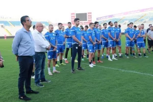 Ξεκίνησε... για Μάλτα η Εθνική, έρχονται... Πιέρος, Νικόλας και Κάστανος! (φωτορεπορτάζ)