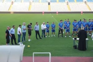 Ξεκίνησε... για Μάλτα η Εθνική, έρχονται... Πιέρος, Νικόλας και Κάστανος! (φωτορεπορτάζ)