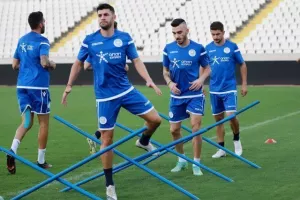 Ξεκίνησε... για Μάλτα η Εθνική, έρχονται... Πιέρος, Νικόλας και Κάστανος! (φωτορεπορτάζ)
