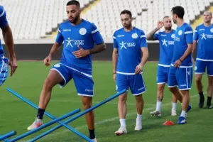 Ξεκίνησε... για Μάλτα η Εθνική, έρχονται... Πιέρος, Νικόλας και Κάστανος! (φωτορεπορτάζ)
