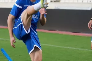 Ξεκίνησε... για Μάλτα η Εθνική, έρχονται... Πιέρος, Νικόλας και Κάστανος! (φωτορεπορτάζ)