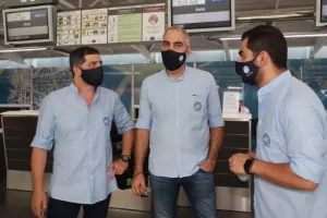 ΦΩΤΟΣ/Πετάει... η Κύπρος