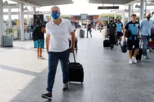ΦΩΤΟΣ/Πετάει... η Κύπρος