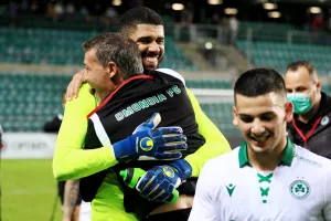 PHOTO STORY/Απόκρουση Φαμπιάνο και ξέσπασμα!