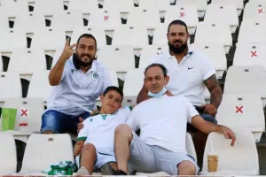 Τεσσάρα με SHOW Λοΐζου και... βλέπει Europa η Ομόνοια! (φώτος)