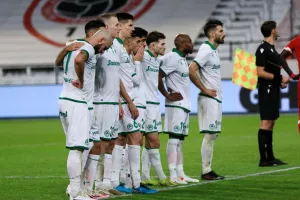 Αποκλεισμός στα πέναλτι για την Ομόνοια (φώτος)