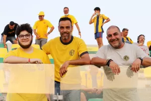 ΦΩΤΟΡΕΠΟΡΤΑΖ από τoν κόσμο στην ΑΡΕΝΑ
