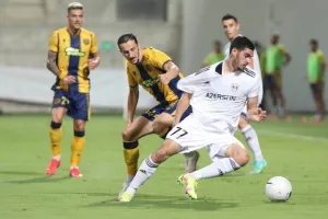 "Εμφραγμα" στο 90+3 για την ΑΕΛ (φώτος)