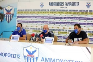 ΤΙΜΟΥΡ/ "Αυτό που ζητάμε από τους παίκτες είναι να δώσουν ότι καλύτερο μπορούν..." (Φώτος)