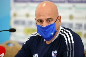 ΤΙΜΟΥΡ/ "Αυτό που ζητάμε από τους παίκτες είναι να δώσουν ότι καλύτερο μπορούν..." (Φώτος)