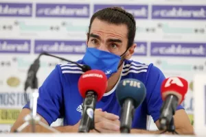 ΤΙΜΟΥΡ/ "Αυτό που ζητάμε από τους παίκτες είναι να δώσουν ότι καλύτερο μπορούν..." (Φώτος)