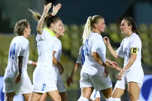 Μεγάλη νίκη-πρόκριση με ανατροπή για την Απόλλων Ladies! (φώτος)