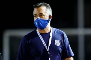 Απόλλωνας με... ανατροπή, αντίδραση και killer Πίττα! (φώτος)
