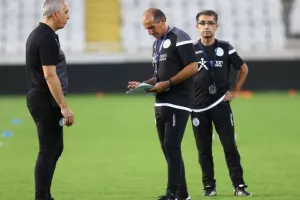 Ξεκίνησε... για Μάλτα η Εθνική, έρχονται... Πιέρος, Νικόλας και Κάστανος! (φωτορεπορτάζ)