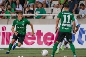 Φλόρα μετά το 1-0/ Το βλέπουν σαν ευκαιρία πρόκρισης!