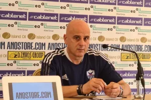 ΤΙΜΟΥΡ/ "Αυτό που ζητάμε από τους παίκτες είναι να δώσουν ότι καλύτερο μπορούν..." (Φώτος)