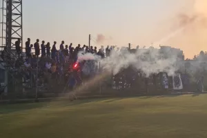 Οι ΜΑΧΗΤΕΣ για... ντόπες στο "Αντώνης Καράς" (Φώτος/Βίντεο)