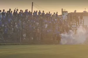 Οι ΜΑΧΗΤΕΣ για... ντόπες στο "Αντώνης Καράς" (Φώτος/Βίντεο)