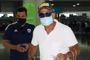 Νέες φωτογραφίες από τη Λάρνακα