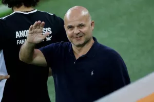 Η προπόνηση στο Weststadion (Βίντεο/Φώτος)