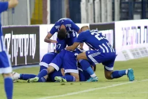 Νύχτα μαγική, Ευρωπαϊκή - Η Ανόρθωση ξανά στους ομίλους!! (φώτος)