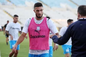 Ένα στην αρχή, ένα στο τέλος και... "γαλαζοκίτρινο" (Φώτος)