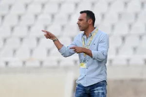 Ένα στην αρχή, ένα στο τέλος και... "γαλαζοκίτρινο" (Φώτος)