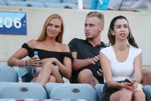 Χωρίς χαμόγελο...