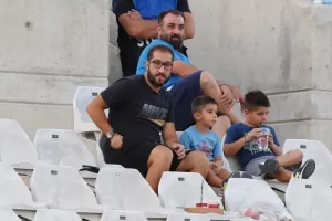 Ένα στην αρχή, ένα στο τέλος και... "γαλαζοκίτρινο" (Φώτος)