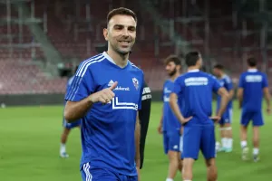 Το καλοσώρισμα της Ανόρθωσης στον "Μπούσου"