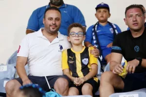 ΦΩΤΟΡΕΠΟΡΤΑΖ/Οι Ανορθωσιάτες στις κερκίδες