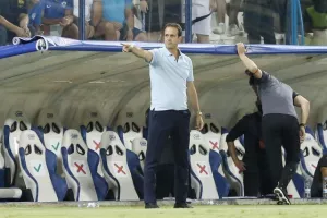 Νύχτα μαγική, Ευρωπαϊκή - Η Ανόρθωση ξανά στους ομίλους!! (φώτος)