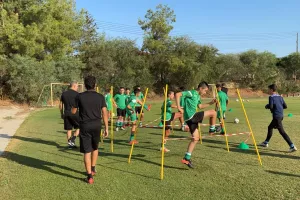 Συνεχίζουν τη σκληρή δουλειά