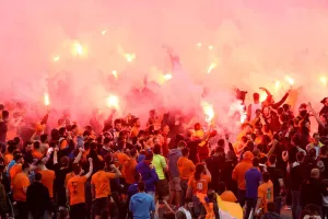 Πορτοκαλί: “Ήρθε η ώρα να καταλάβουν πως το θηρίο ξύπνησε”
