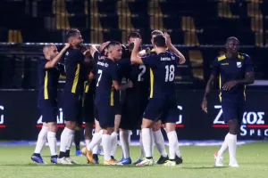 Δεν άρεσε ο Άρης, "Χ" με Λαμία