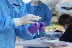 (24 Αυγούστου) 355 κρούσματα - Δύο θάνατοι
