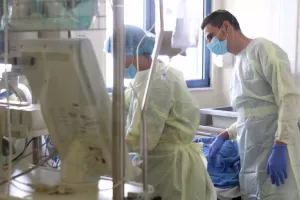 Πέντε άτομα απεβίωσαν, 254 κρούσματα