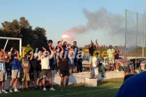 "Ντόπες" των Παφιτών σε παίκτες, το kerkida στο "Νάσος Κωνσταντίνου" (φώτος)