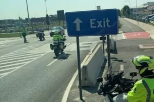 Αναχώρησε για Αμβέρσα με συνοδεία Αστυνομίας το "τριφύλλι"