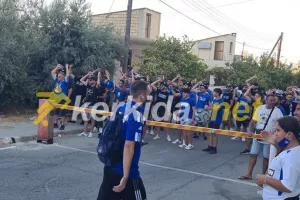 Άφιξη και "ΝΤΟΠΕΣ" Μαχητών/"ΑΝΟ εσύ, εσύ θα προκριθείς" (φώτος-βίντεο)