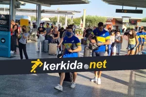 (ΦΩΤΟΣ/ΒΙΝΤΕΟ) Αναχώρησε το ΑΠΟΕΛ 